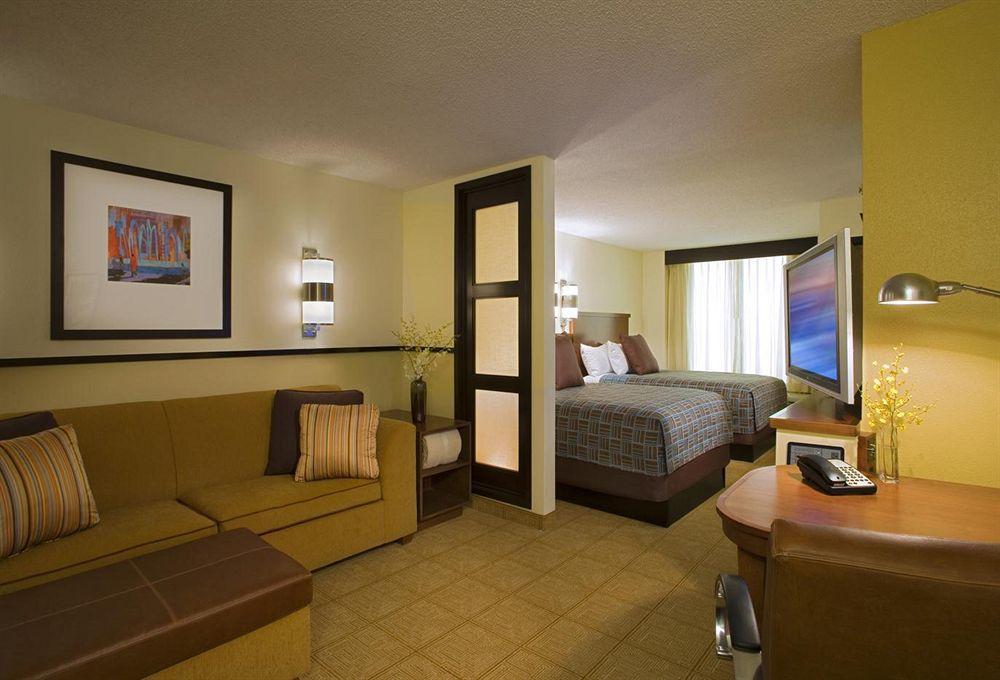 Hyatt Place Birmingham/Hoover Bilik gambar